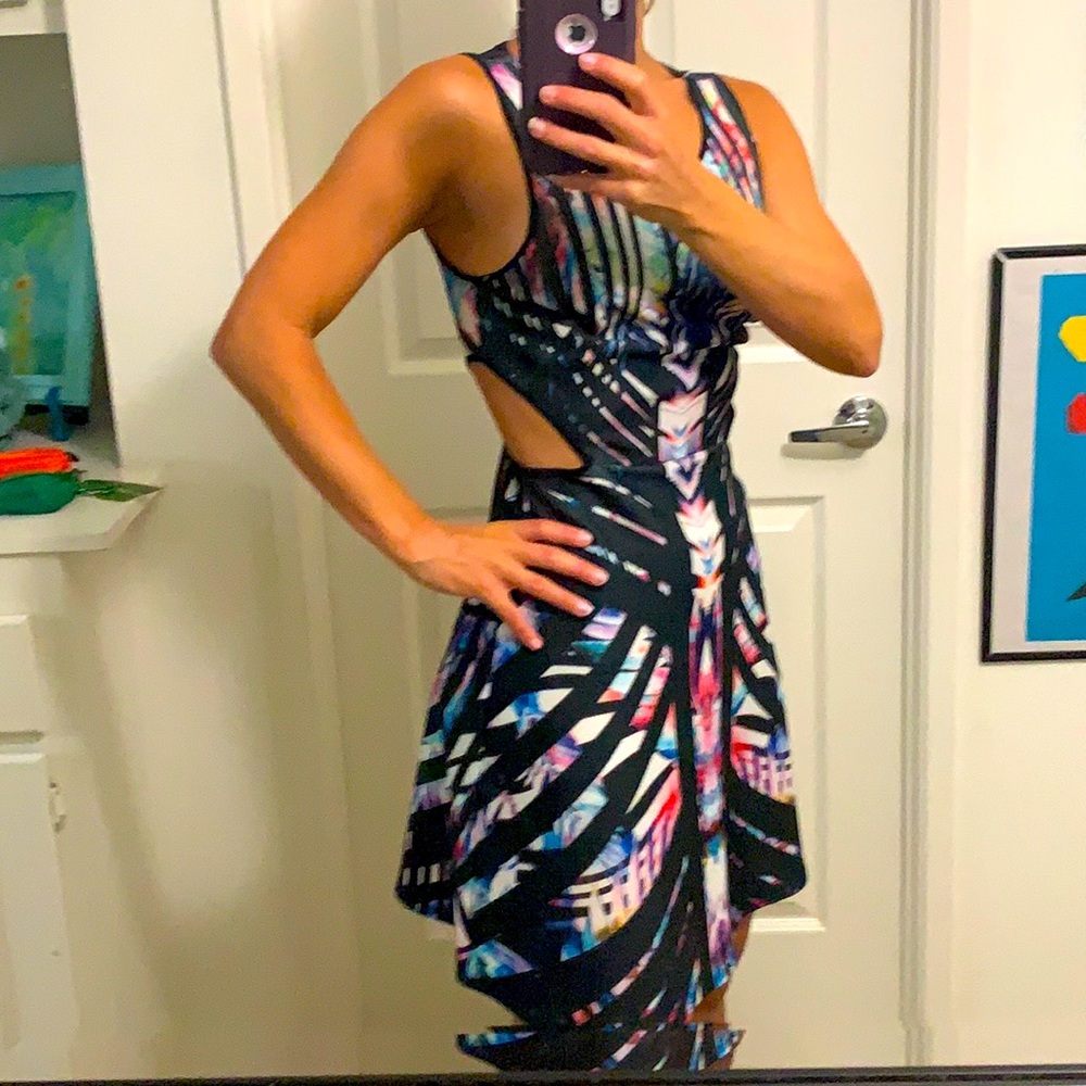 Euc stylestalker scuba cutout dress small colorful